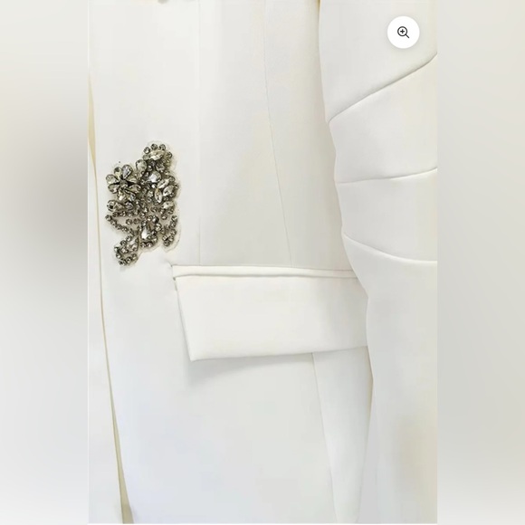 Refined Floral Embellished Pantsuit - Picture 3 of 6